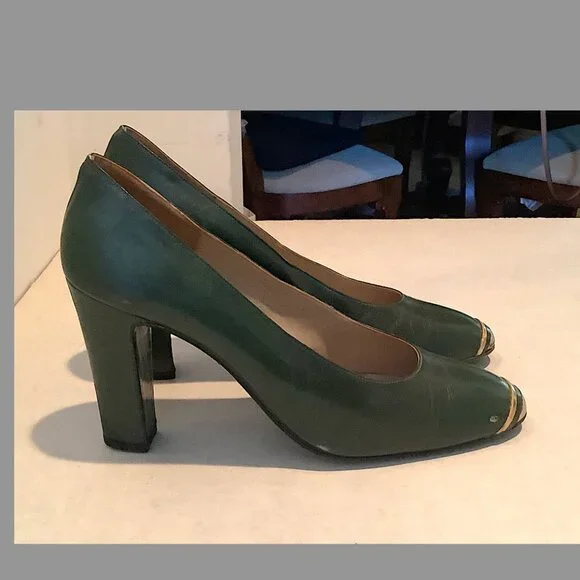 Kurt Geiger VINTAGE 1970S   ITALY SHOES: Forest LEATHER Pumps , 2 1/2" heel - Picture 4 of 12